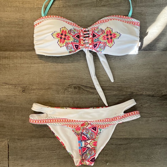 Aqua medium Bathing suit - Picture 1 of 1